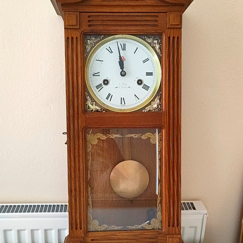 Day chime wooden wall - day,
