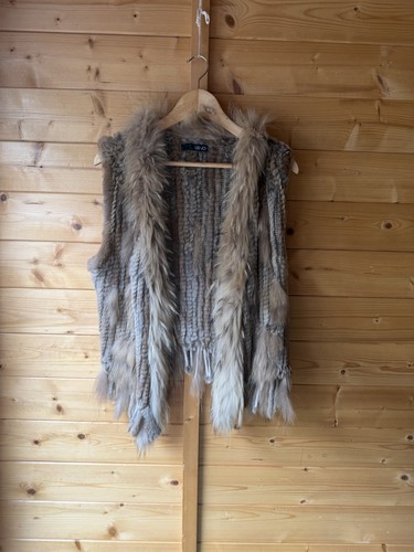 Liu rabbit and raccoon fur - jo,