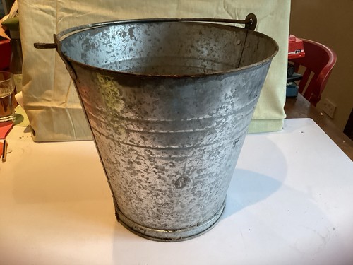 Vintage regina galvanised - vintage,