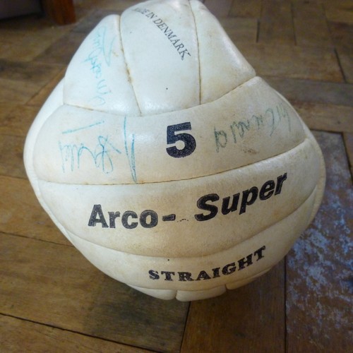 Manchester united 1960s signed - manchester,