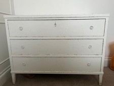 Willis and Gambier Ivory Chest of Drawers 3 Piece