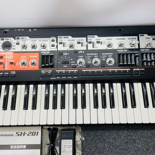 Roland synthesizer 201 - synthesizer, sh-201