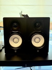 Yamaha HS7 Studio Monitors -