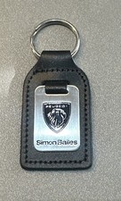 GENUINE PEUGEOT MAIN DEALER CAR KEY FOB KEY RING LEATHER & METAL SIMON BAILES