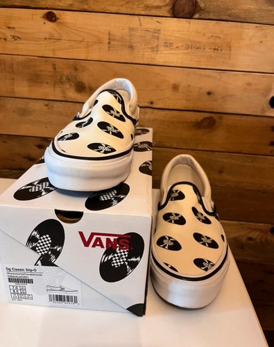 Vans classic slip ons - vans,
