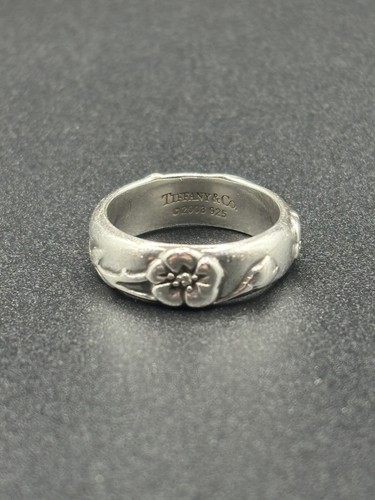 Tiffany nature rose - &,