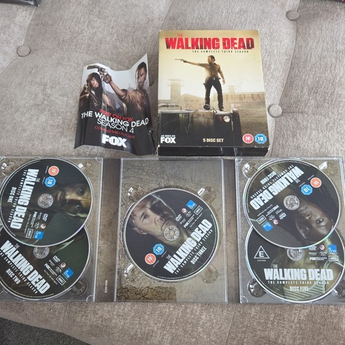 Walking dead 3 - dead,