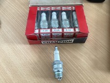 Vintage Champion F-10 Spark