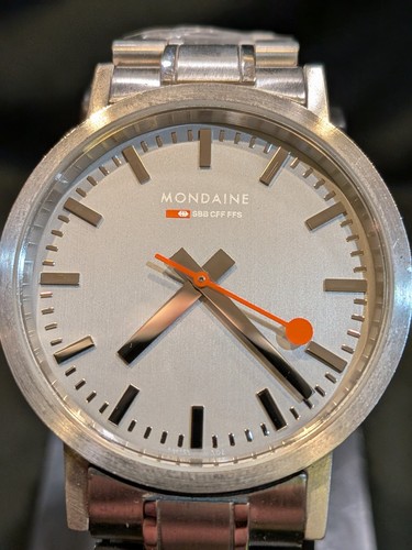 Mondaine classic official - mondaine,