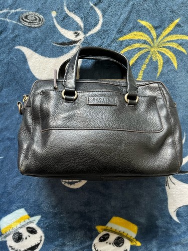 Radley london black leather - black,
