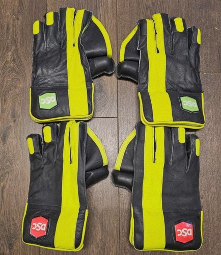 Cricket wicket keeper gloves - wicket,