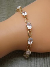 Stunning 9ct Yellow Gold Pale