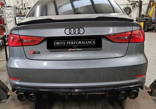 Gloss black carbon fibre - gloss,