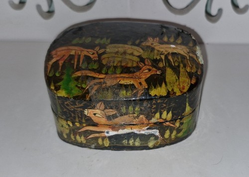 Vtg paper mache india hand - mache,
