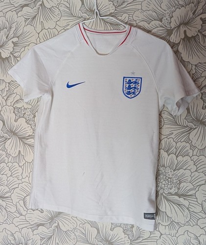England 2018 2019 home - 2018,