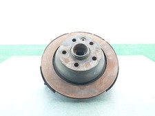 7L6505435A rear left wheel hub