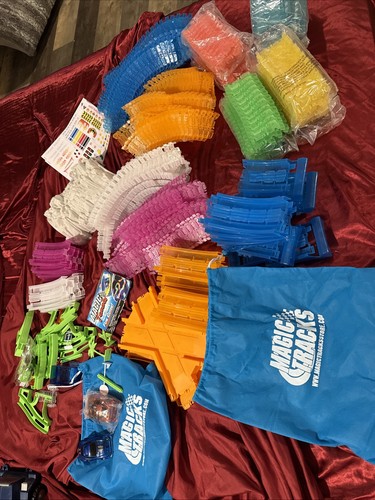 Huge magic tracks lot glow - huge,