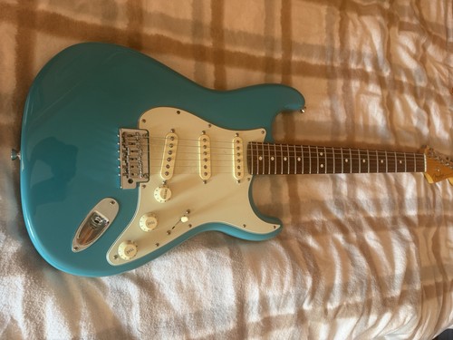 Fender stratocaster - fender,