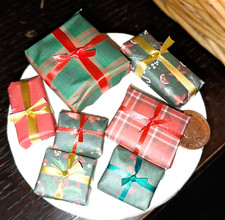 Limited edition Dolls House 7