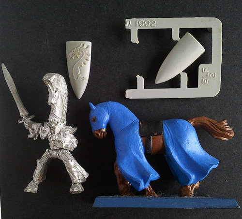 Mounted high elf - mounted, helm