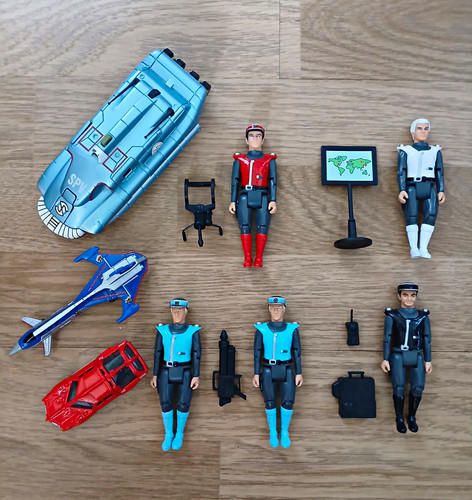 Captain scarlet 1993 - captain,