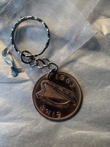 Coin keyring old - coin, irish