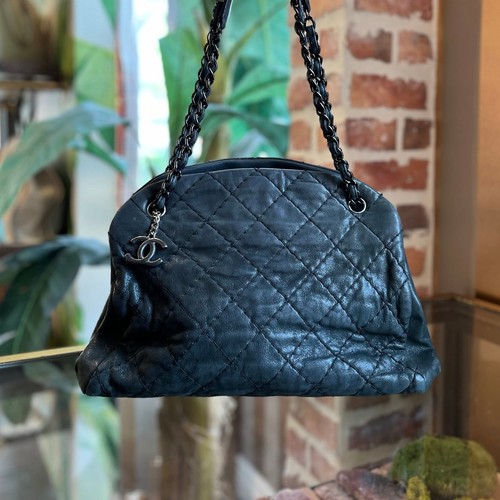 Chanel just mademoiselle large - chanel,
