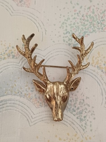 Vintage brooch gold - vintage,
