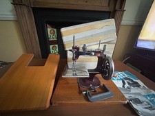 Vintage Essex Minature Sewing
