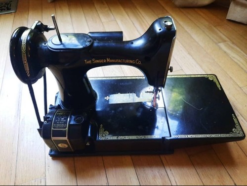 Singer featherweight 221 - singer,