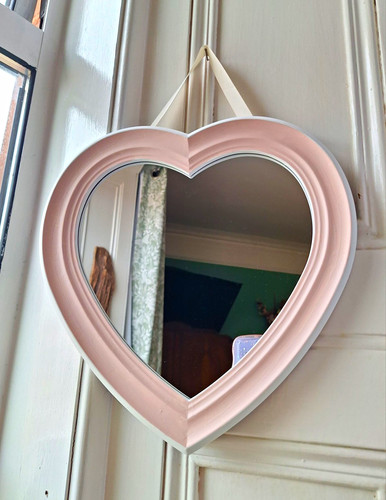 Pink heart shaped wall - pink, hanging