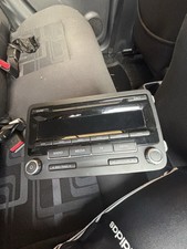 Volkswagen VW RCD 310 in Car