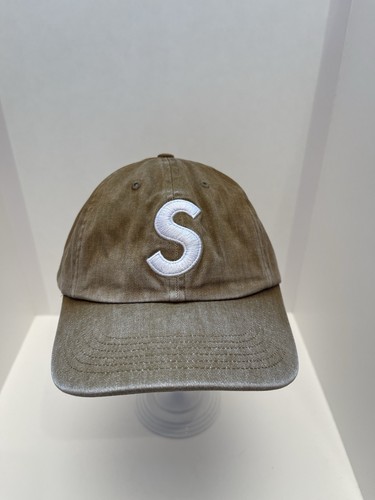 Supreme pigment coated logo - supreme,