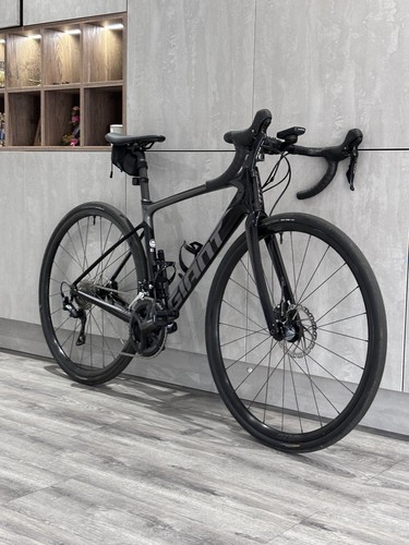 Giant defy advanced 2021 - giant,
