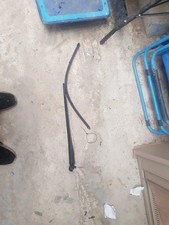 2006 SEAT LEON MK2  1P  . WIPER ARM with blade - Driverside / OS front