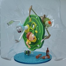 Kidrobot: Rick & Morty Time Portal Vinyl Art Figure statue figurine pop