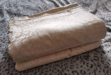 Large Dorma Raphaella Jacquard