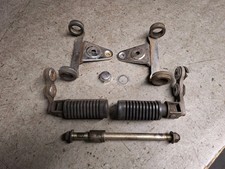 2010 Huoniao HN125-8 Lexmoto Vixen 125 - Foot Pegs, Front Spindle & Brackets Nut