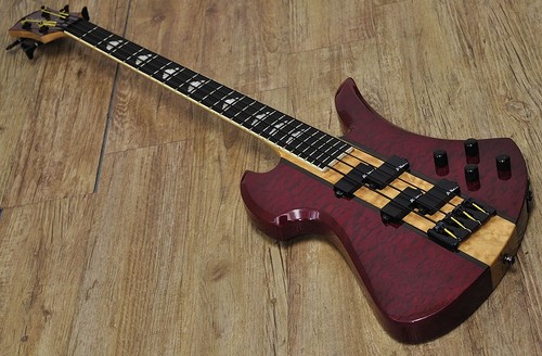 Rich mockingbird bass - b.c.rich,