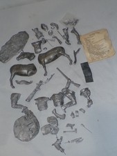 2 WESTERN METAL MODELS 