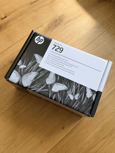 2026 boxed 729 - 729, genuine