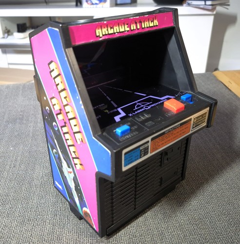 Superb very rare - tomy, arcade