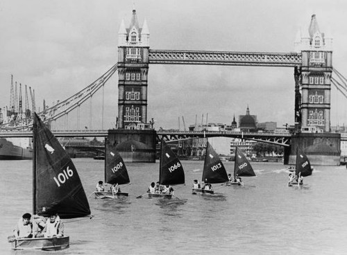 Her majestys gunners sail - gunners,