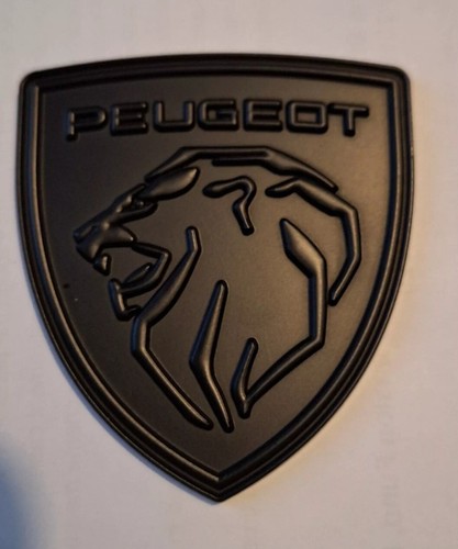 Metal lion emblem - metal,