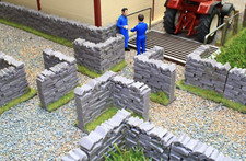 BRUSHWOOD TOYS 1:32 SCALE