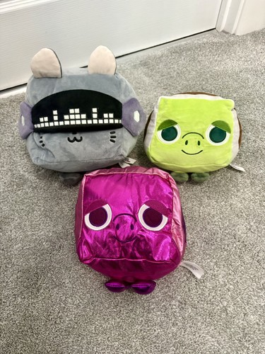 Pet simulator plush bundle - x,