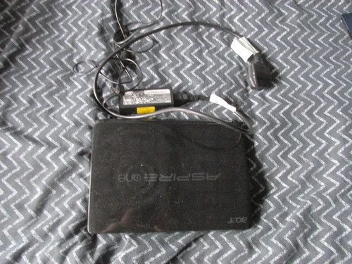 Acer aspire one netbook - aspire,