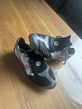 NIKE MENS RARE TOTAL90 LASER