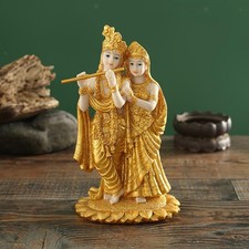 Artist Gather Krishna Statues