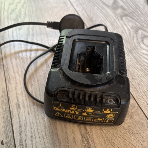 Dewalt 18v tool battery - 7.2-18v,